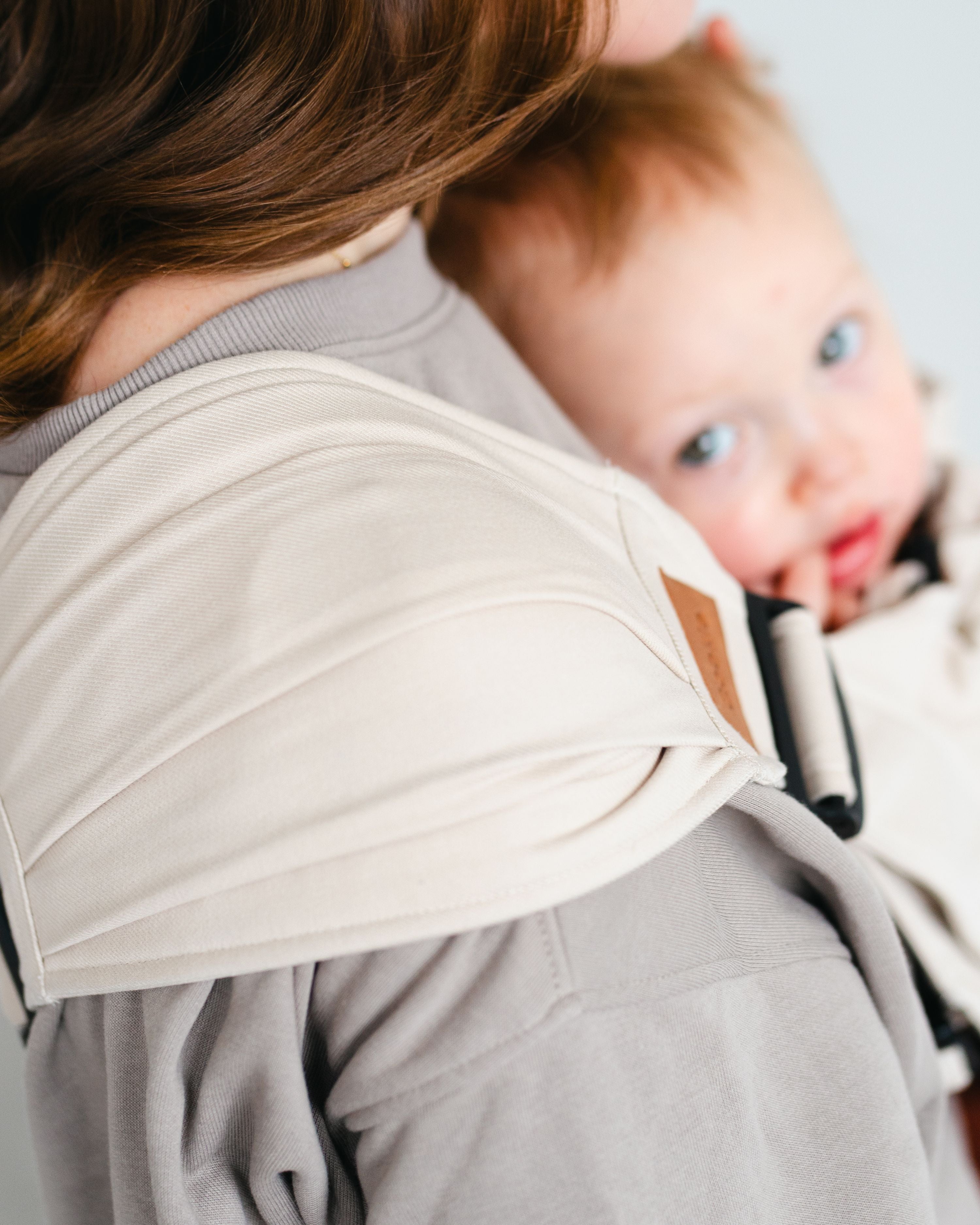 Qookie Go - Hip Carrier - Cream