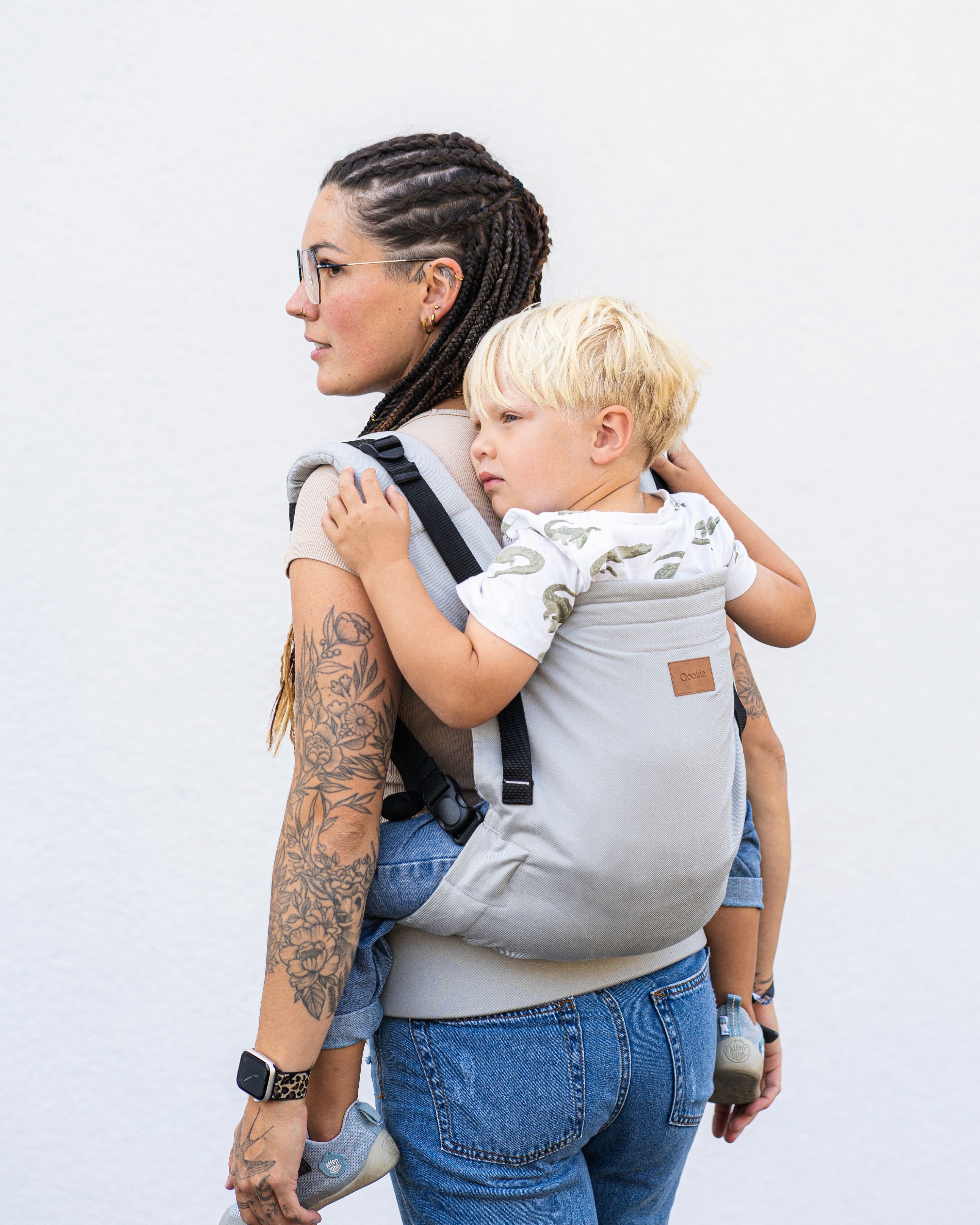Qookie Ultimo - Toddler Carrier - Grey