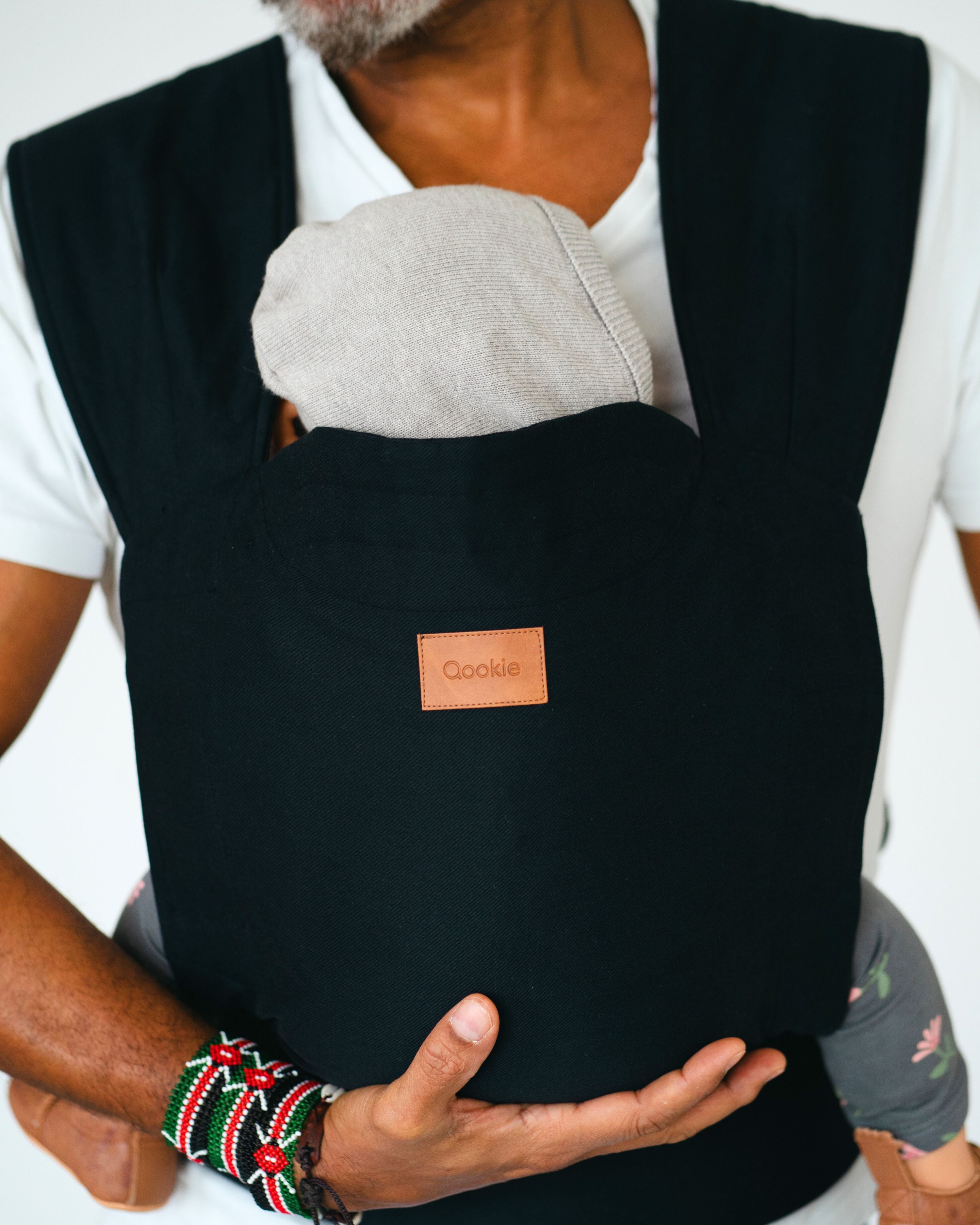 Qookie Vario - Full Buckle Baby Carrier - Black