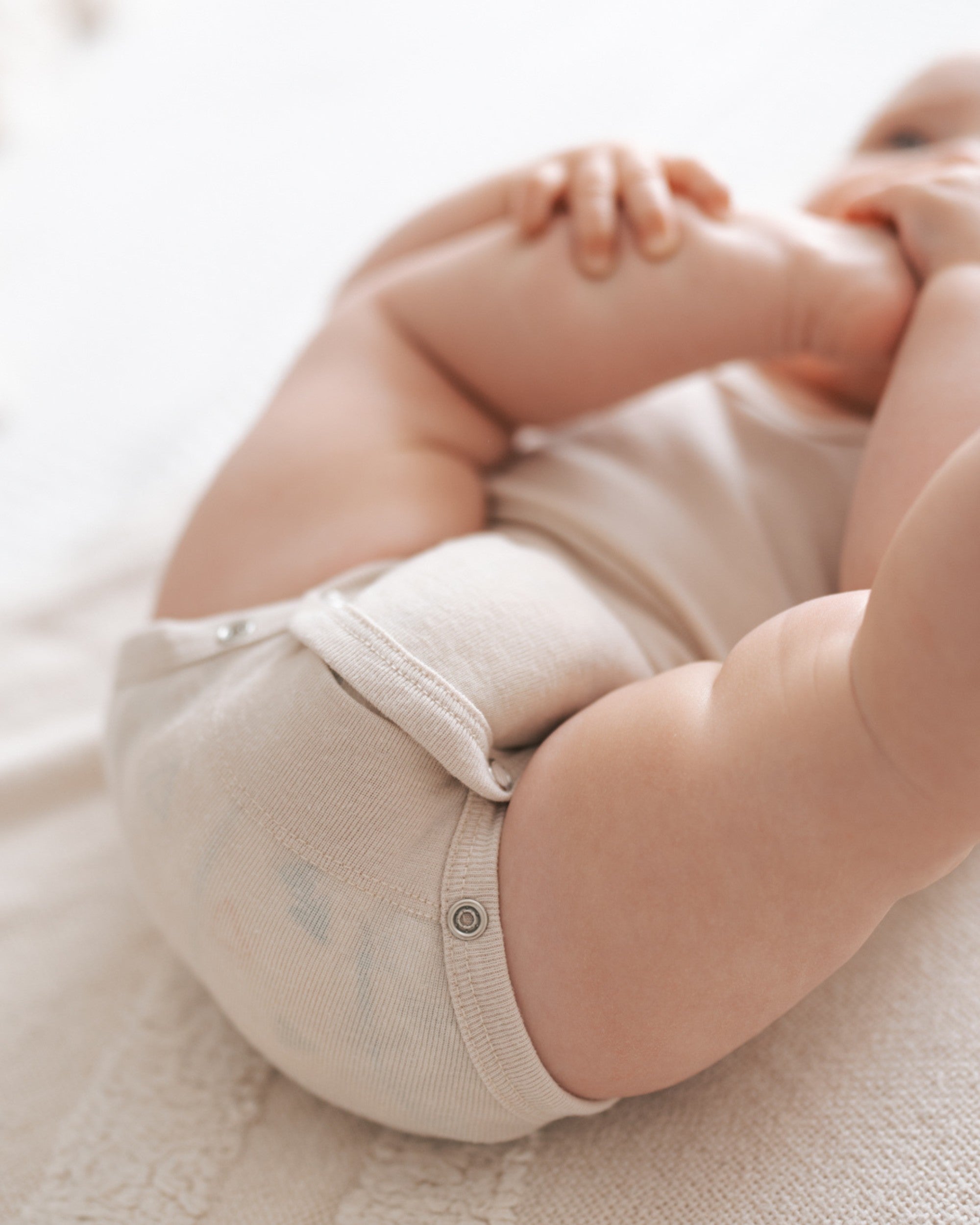 Wolle Seide Baby Kurzarm Body - Beige