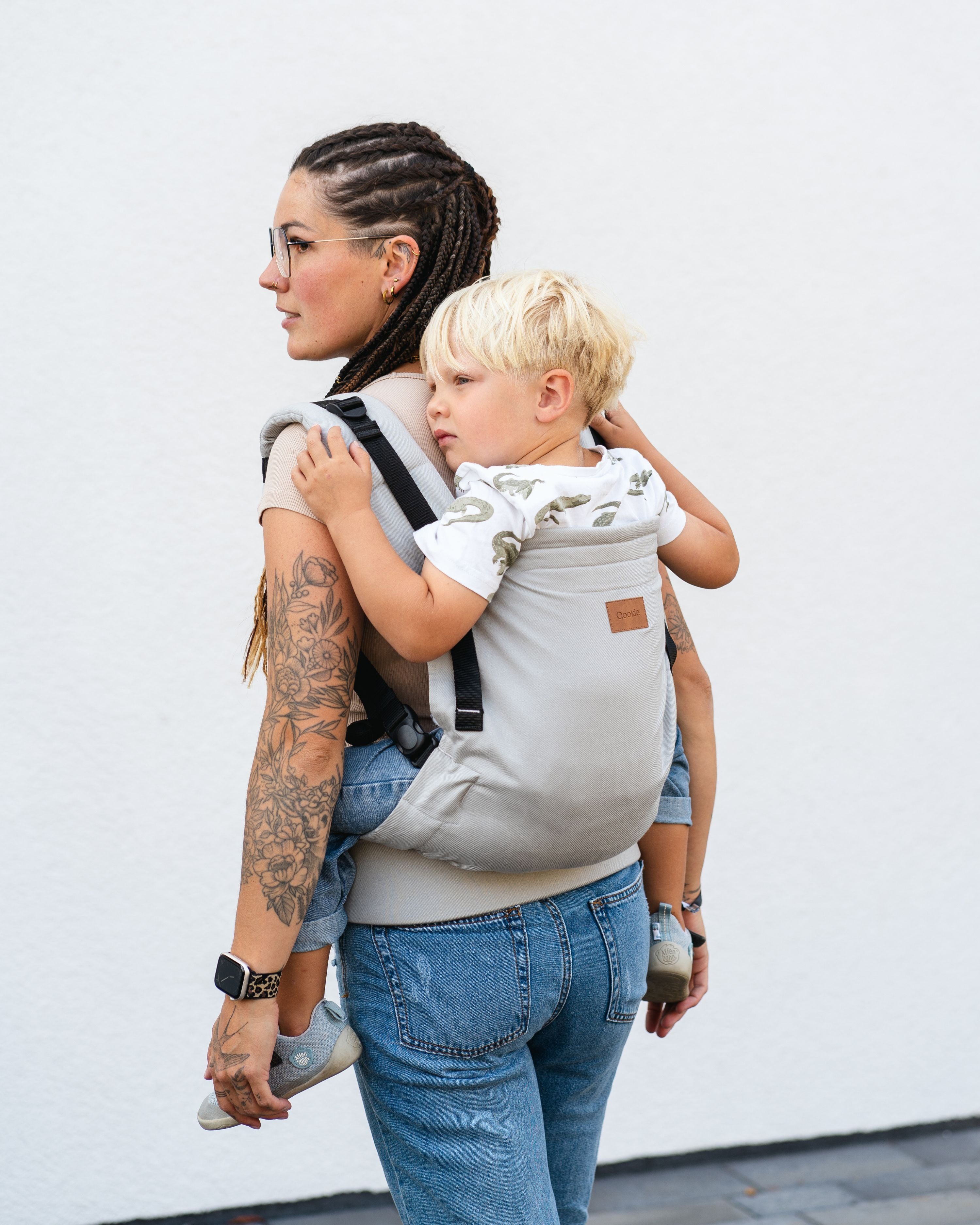 Qookie Ultimo - Toddler Carrier - Cream