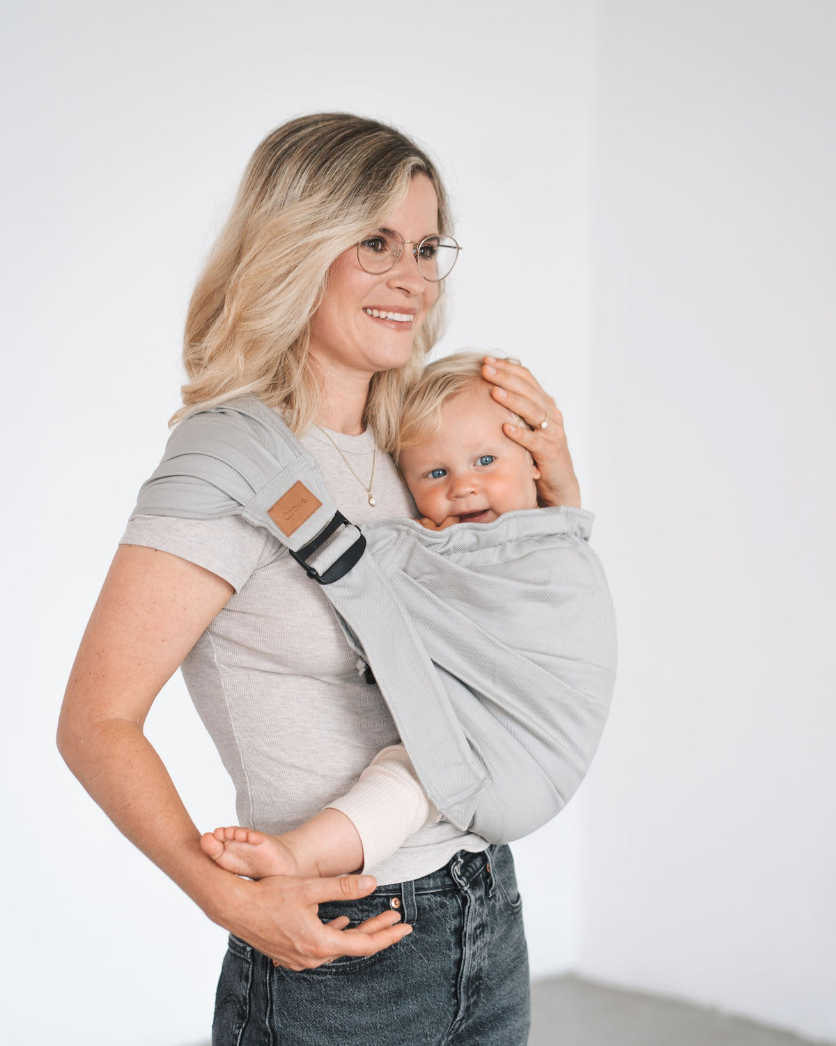 Qookie Go - Hip Carrier - Gray