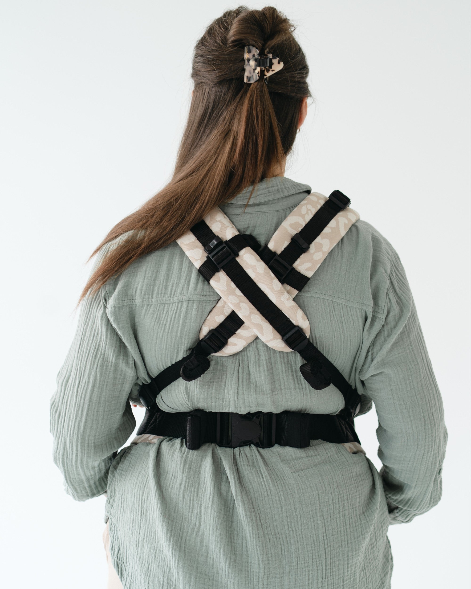 Qookie Ultimo - Toddler Carrier - Leo Beige